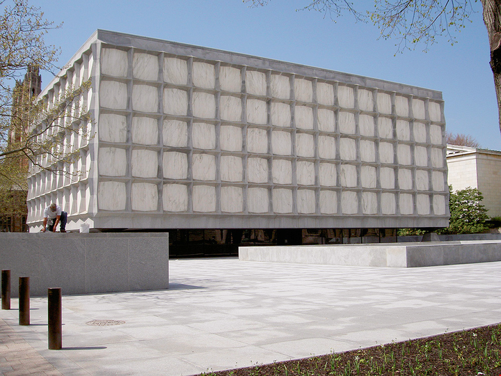 貝納基善本圖書館.png