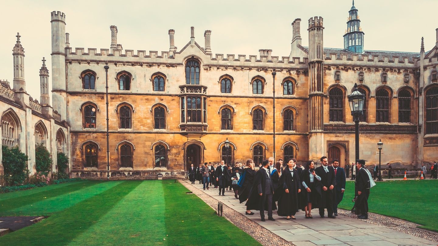 、英國大學留位費.jpg