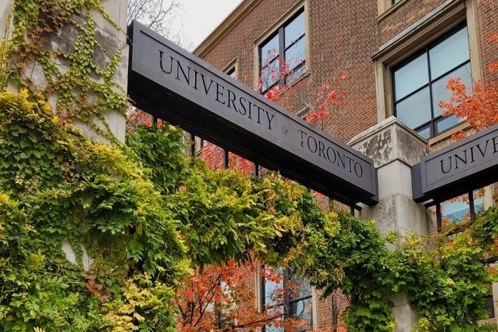 多倫多大學(xué).jpg 多倫多大學(xué).jpg